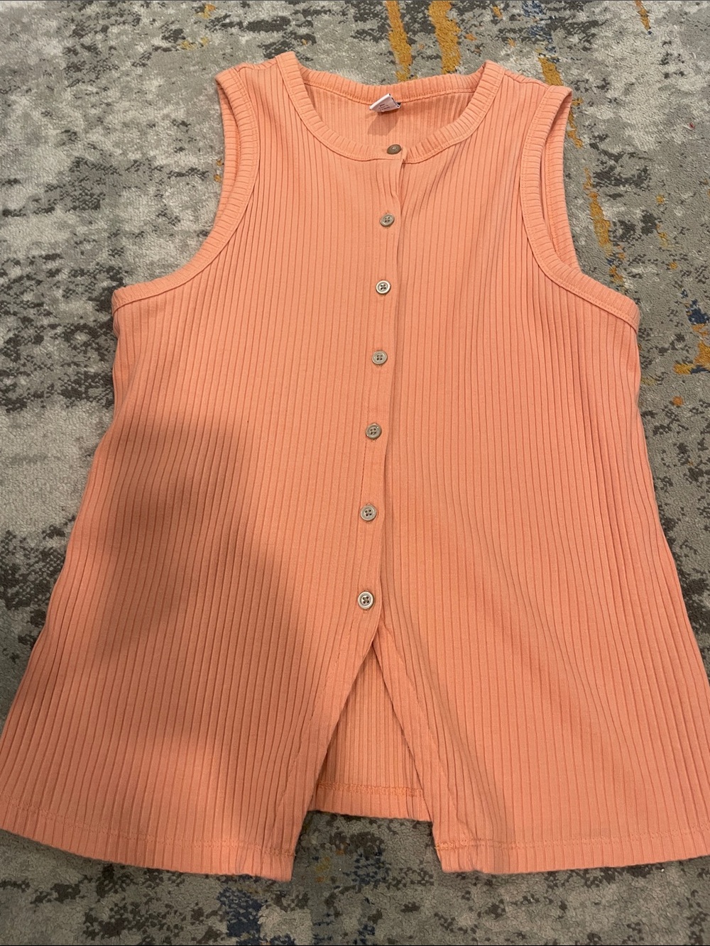 Old Navy Ribbed Button-Front Tank in Peach